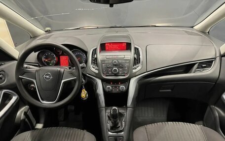 Opel Zafira C рестайлинг, 2012 год, 839 000 рублей, 15 фотография