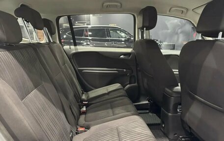 Opel Zafira C рестайлинг, 2012 год, 839 000 рублей, 17 фотография