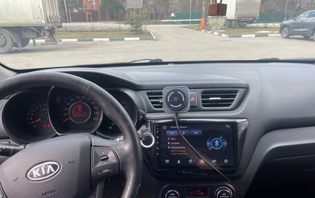 KIA Rio III рестайлинг, 2012 год, 730 000 рублей, 21 фотография