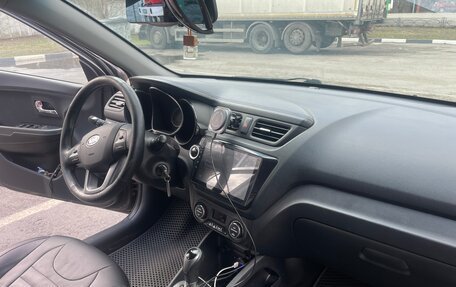 KIA Rio III рестайлинг, 2012 год, 730 000 рублей, 19 фотография