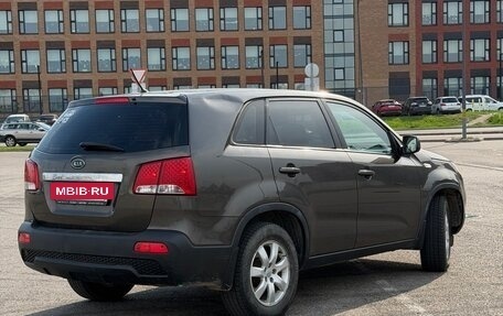 KIA Sorento II рестайлинг, 2011 год, 950 000 рублей, 5 фотография