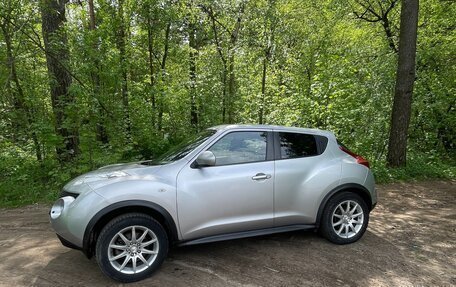 Nissan Juke II, 2011 год, 1 100 000 рублей, 2 фотография