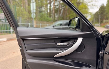 BMW 3 серия, 2018 год, 2 880 000 рублей, 18 фотография