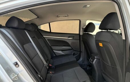 Hyundai Elantra VI рестайлинг, 2019 год, 1 699 000 рублей, 16 фотография