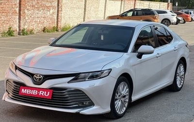 Toyota Camry, 2019 год, 2 150 000 рублей, 1 фотография