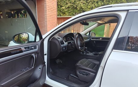 Volkswagen Touareg III, 2017 год, 3 450 000 рублей, 6 фотография