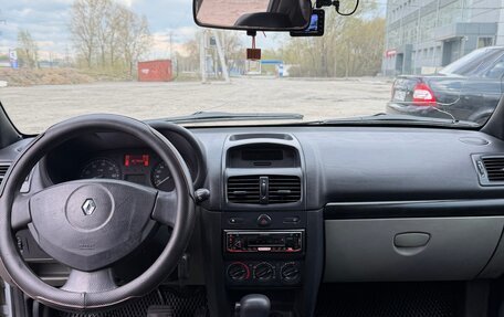 Renault Clio III, 2004 год, 360 000 рублей, 8 фотография