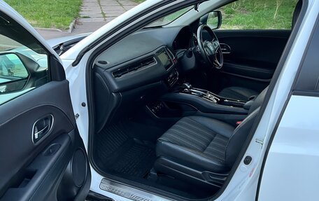 Honda Vezel, 2014 год, 1 400 000 рублей, 15 фотография