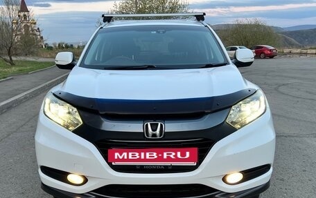 Honda Vezel, 2014 год, 1 400 000 рублей, 2 фотография