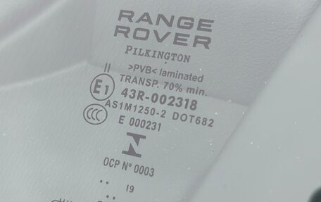 Land Rover Range Rover IV рестайлинг, 2019 год, 10 200 000 рублей, 7 фотография