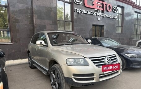 Volkswagen Touareg III, 2005 год, 550 000 рублей, 3 фотография