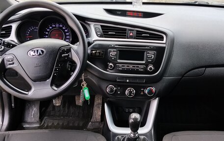 KIA cee'd III, 2016 год, 950 000 рублей, 17 фотография