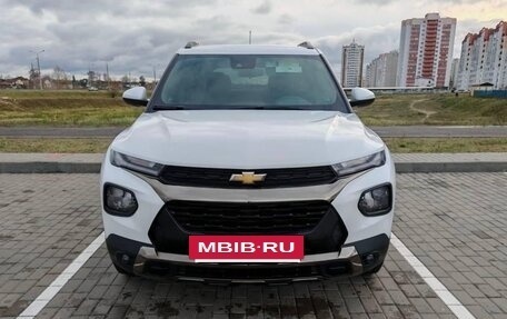 Chevrolet TrailBlazer, 2022 год, 1 900 000 рублей, 2 фотография