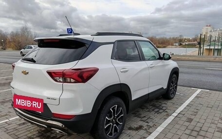 Chevrolet TrailBlazer, 2022 год, 1 900 000 рублей, 4 фотография