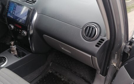 Suzuki SX4 II рестайлинг, 2011 год, 800 000 рублей, 13 фотография