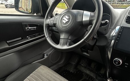 Suzuki SX4 II рестайлинг, 2011 год, 800 000 рублей, 29 фотография