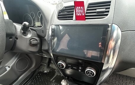 Suzuki SX4 II рестайлинг, 2011 год, 800 000 рублей, 24 фотография
