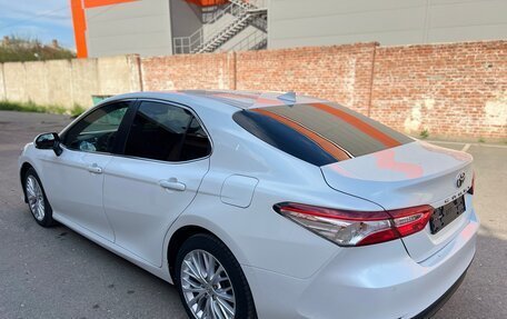 Toyota Camry, 2019 год, 2 150 000 рублей, 8 фотография