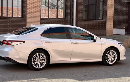 Toyota Camry, 2019 год, 2 150 000 рублей, 4 фотография