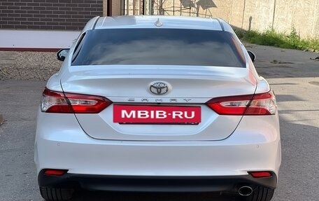 Toyota Camry, 2019 год, 2 150 000 рублей, 6 фотография