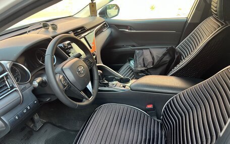 Toyota Camry, 2019 год, 2 150 000 рублей, 11 фотография