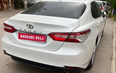 Toyota Camry, 2019 год, 2 150 000 рублей, 21 фотография
