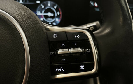 KIA Carnival, 2021 год, 3 400 000 рублей, 15 фотография