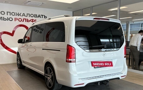 Mercedes-Benz V-Класс, 2020 год, 6 350 000 рублей, 4 фотография
