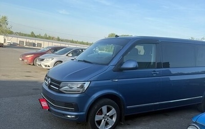 Volkswagen Caravelle T6 рестайлинг, 2017 год, 3 150 000 рублей, 1 фотография