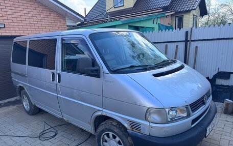 Volkswagen Transporter T4, 2002 год, 850 000 рублей, 1 фотография