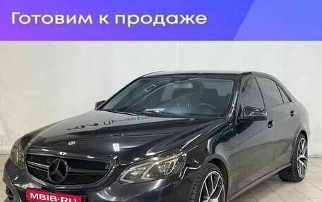 Mercedes-Benz E-Класс, 2013 год, 1 850 000 рублей, 1 фотография