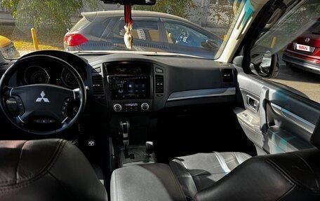 Mitsubishi Pajero IV, 2012 год, 2 000 000 рублей, 6 фотография