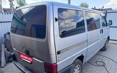 Volkswagen Transporter T4, 2002 год, 850 000 рублей, 3 фотография