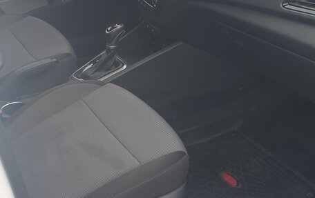 Hyundai Solaris II рестайлинг, 2021 год, 1 240 000 рублей, 6 фотография
