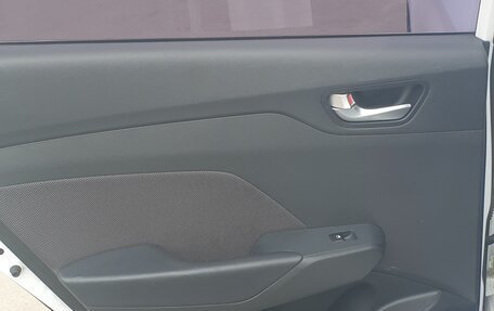 Hyundai Solaris II рестайлинг, 2021 год, 1 240 000 рублей, 11 фотография