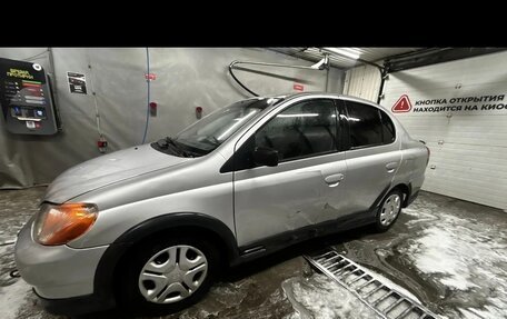 Toyota Echo, 2000 год, 250 000 рублей, 3 фотография