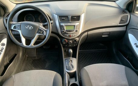 Hyundai Solaris II рестайлинг, 2011 год, 620 000 рублей, 9 фотография