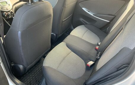 Hyundai Solaris II рестайлинг, 2011 год, 620 000 рублей, 10 фотография