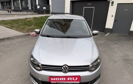 Volkswagen Polo VI (EU Market), 2012 год, 590 000 рублей, 4 фотография