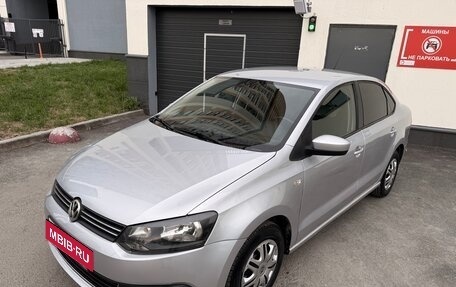 Volkswagen Polo VI (EU Market), 2012 год, 590 000 рублей, 9 фотография