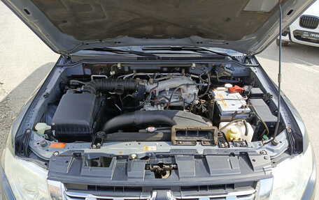 Mitsubishi Pajero IV, 2013 год, 2 199 000 рублей, 13 фотография