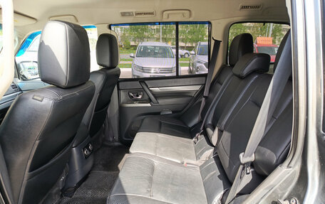 Mitsubishi Pajero IV, 2013 год, 2 199 000 рублей, 16 фотография