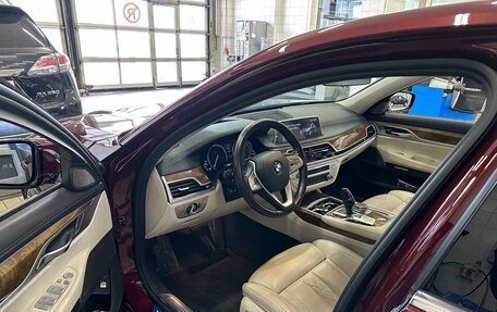 BMW 7 серия, 2016 год, 4 750 000 рублей, 4 фотография