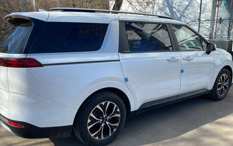 KIA Carnival, 2022 год, 4 134 999 рублей, 9 фотография
