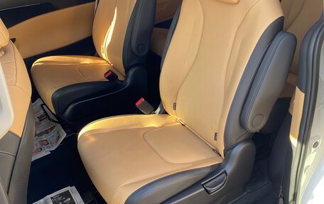 KIA Carnival, 2022 год, 4 134 999 рублей, 8 фотография