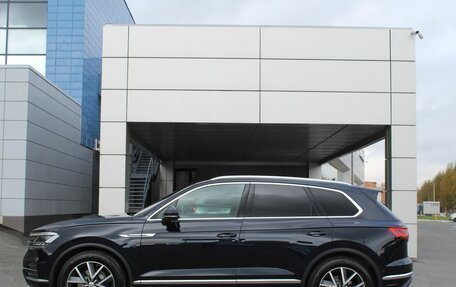 Volkswagen Touareg III, 2020 год, 5 950 000 рублей, 8 фотография