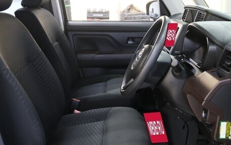 Toyota Roomy I, 2020 год, 1 229 000 рублей, 8 фотография