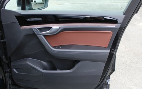 Volkswagen Touareg III, 2020 год, 5 950 000 рублей, 28 фотография