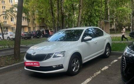 Skoda Octavia, 2019 год, 1 400 000 рублей, 2 фотография