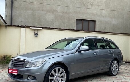 Mercedes-Benz C-Класс, 2008 год, 1 250 000 рублей, 1 фотография
